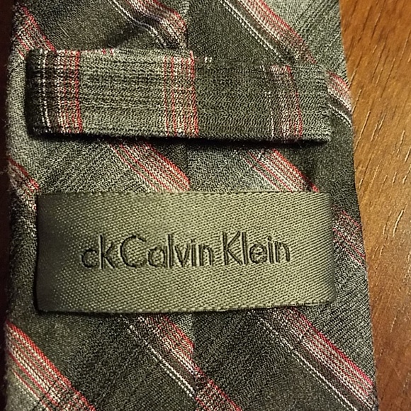 Calvin Klein Gray Striped Tie - Picture 2 of 4